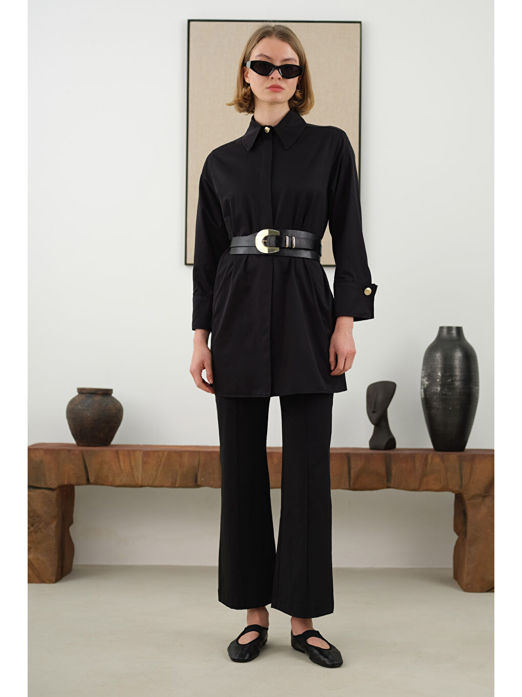 Geniş Manşetli Gömlek Siyah-1