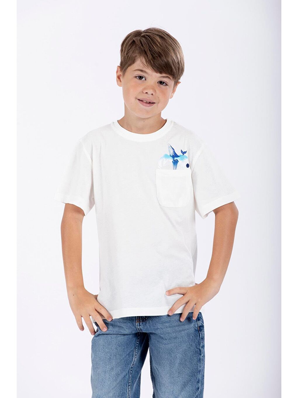 Ekru Bisiklet Yaka Balina Baskılı Erkek Çocuk Tişört