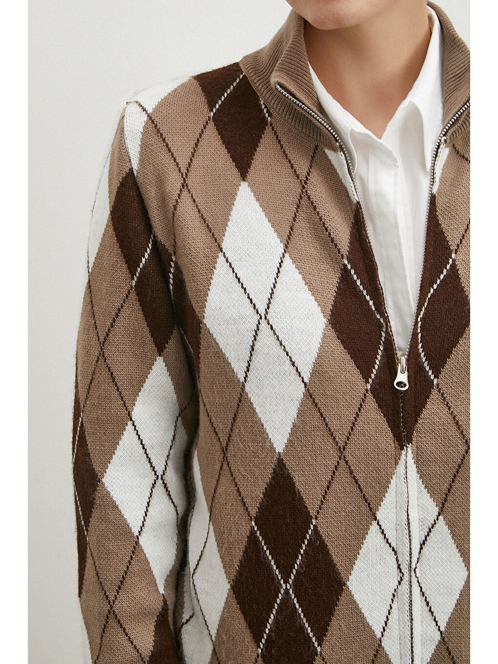 Karışık Fermuarlı Baklava Desen Kazak Kahve-4