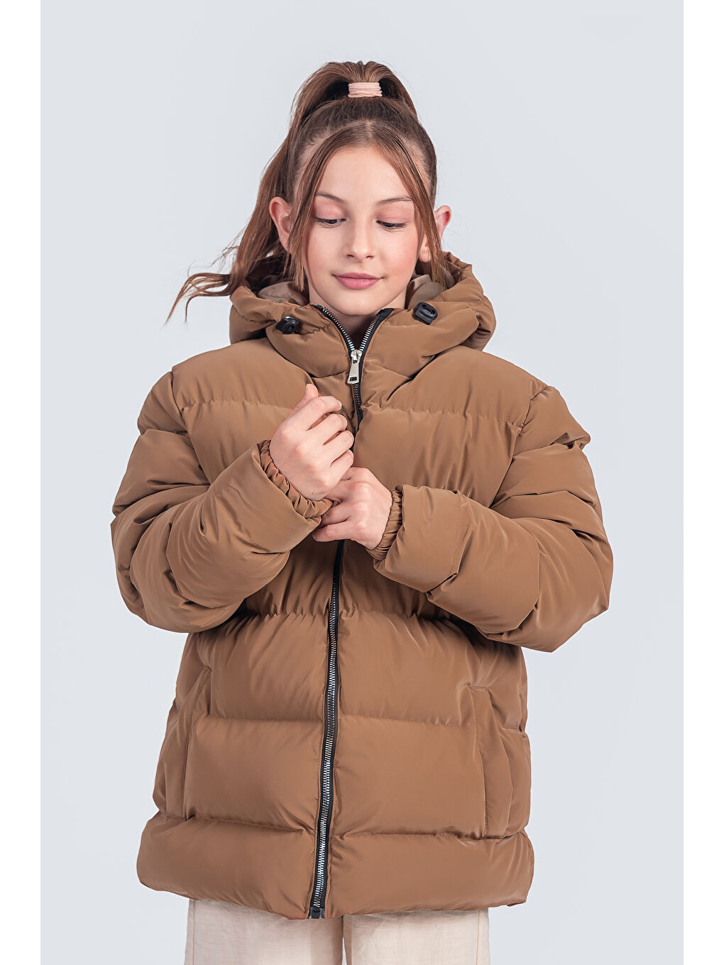 Kahverengi Kız Çocuk Kapüşonlu Nova Kumaş Kışlık Mont KM1010-1