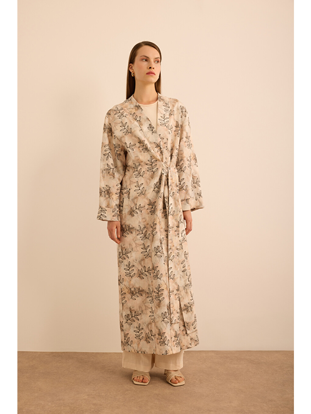 Ekru Yaprak Desenli Keten Yandan Bağlamalı Kimono-3