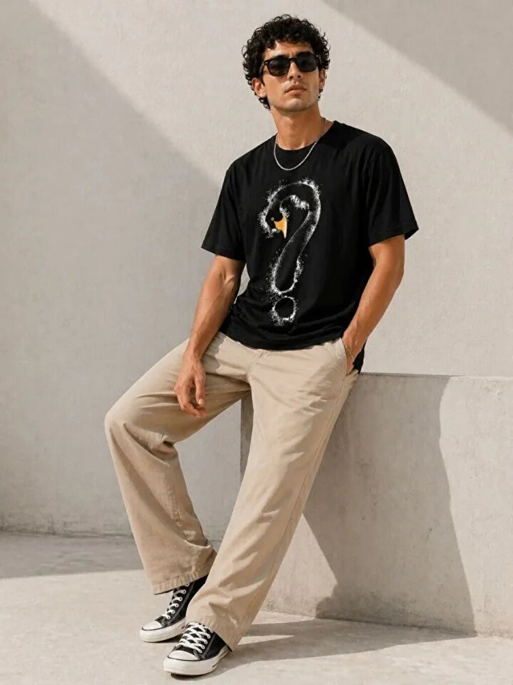 Erkek Kuğu Figürlü Soru İşareti Baskılı Tişört Kısa Kol T-Shirt - Siyah-1