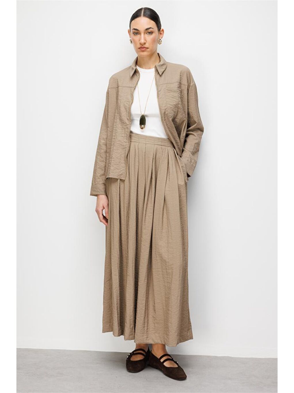 Bej Teknik Kumaş Fermuarlı Vizon Rengi Ceket Gömlek