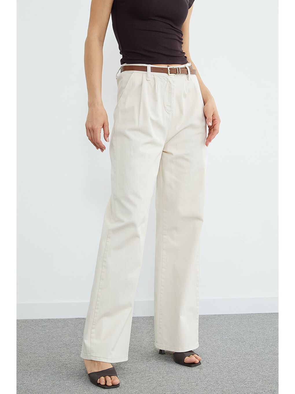Bej Beli Lastikli Kemerli Gabardin Palazzo Pantolon-4