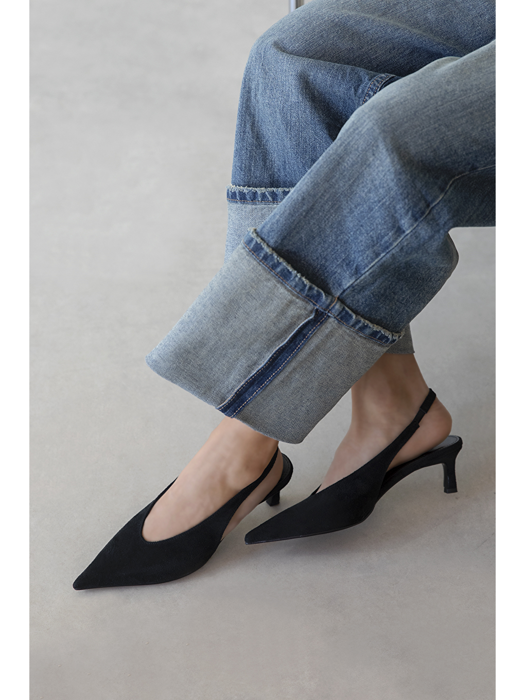 Alez Kadın Süet Topuklu Ayakkabı Siyah-1