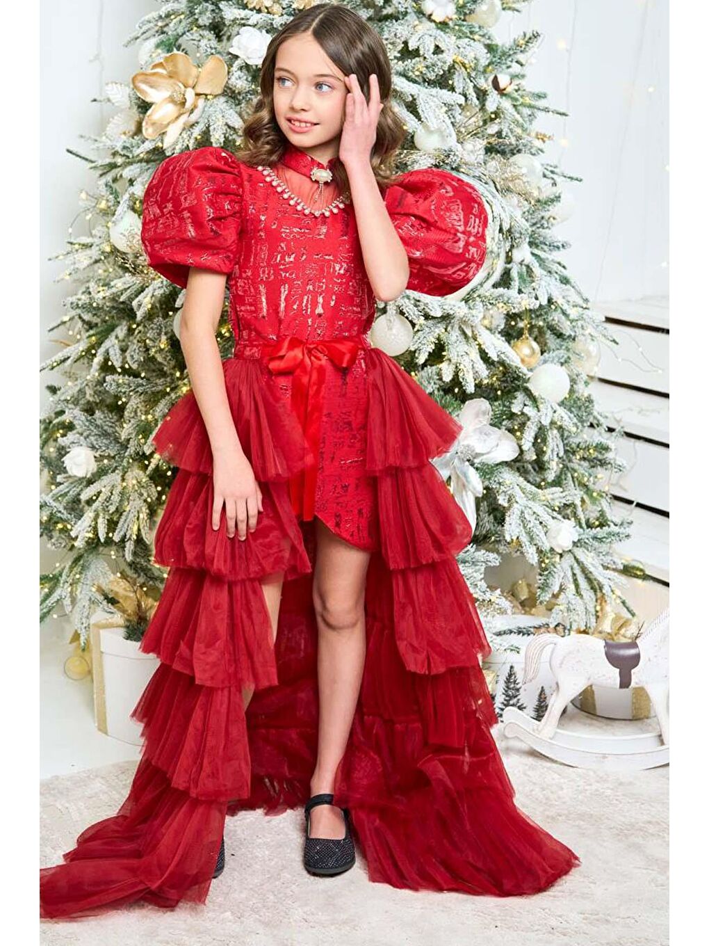 Kız Çocuk Yakası Taş İşleme Üzeri Jakar Detaylı Belden Bağlamalı Kuyruklu Balon Kollu Kırmızı Abiye-1