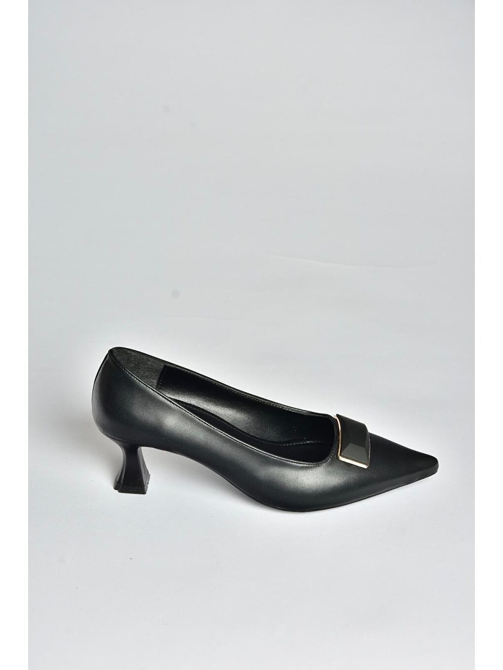 Siyah Kadın Topuklu Ayakkabı V250521109