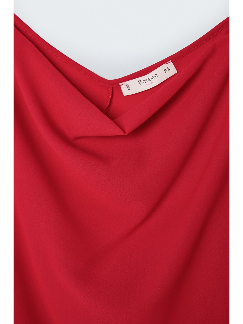 Askılı Degaje Yaka Bluz - Kırmızı-6