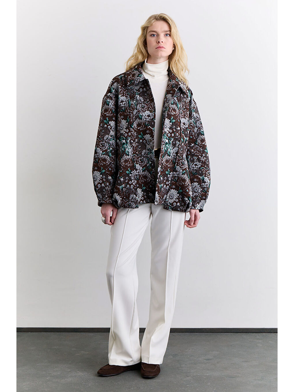 Jakarlı Desenli Tasarım Ceket Kahverengi-1