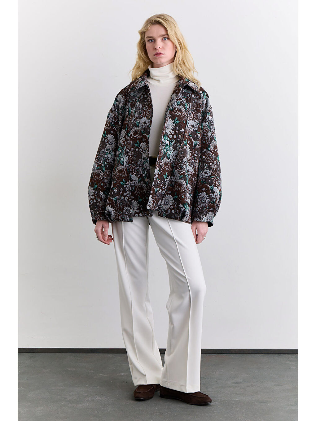 Jakarlı Desenli Tasarım Ceket Kahverengi-2