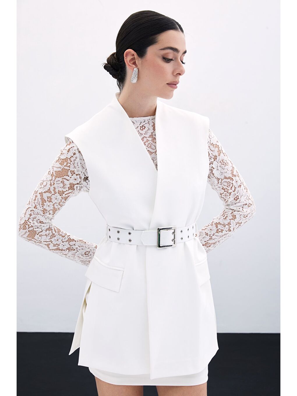 Kemerli Uzun Yelek - Ekru-3