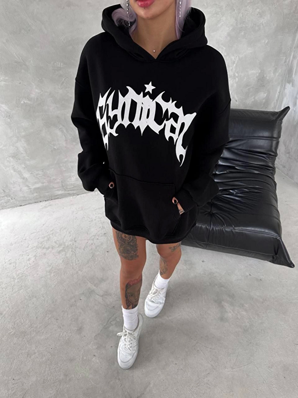 Unisex Üç İplik Kapüşonlu Baskılı Sweatshirt - Siyah-1