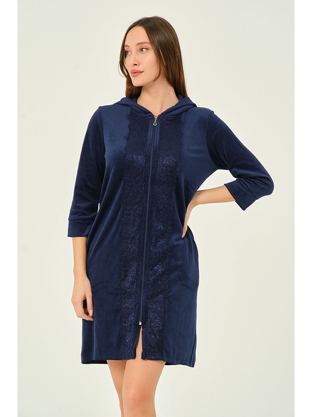 Lacivert Kadın Kapüşonlu Fermuarlı Cepli Dantel Detaylı Kadife Elbise-1