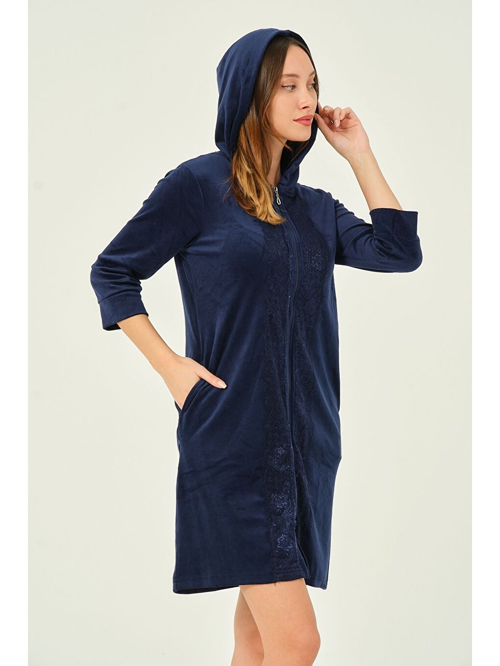 Lacivert Kadın Kapüşonlu Fermuarlı Cepli Dantel Detaylı Kadife Elbise-3