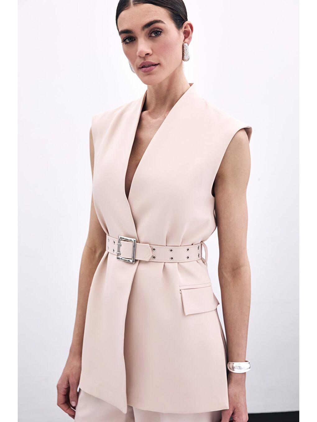 Kemerli Uzun Yelek - Bej-3