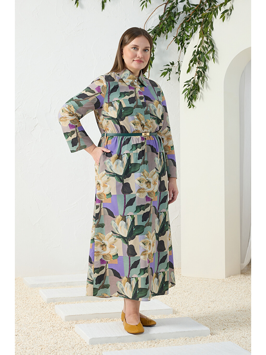 Yeşil Beli Lastikli Desenli Elbise-3
