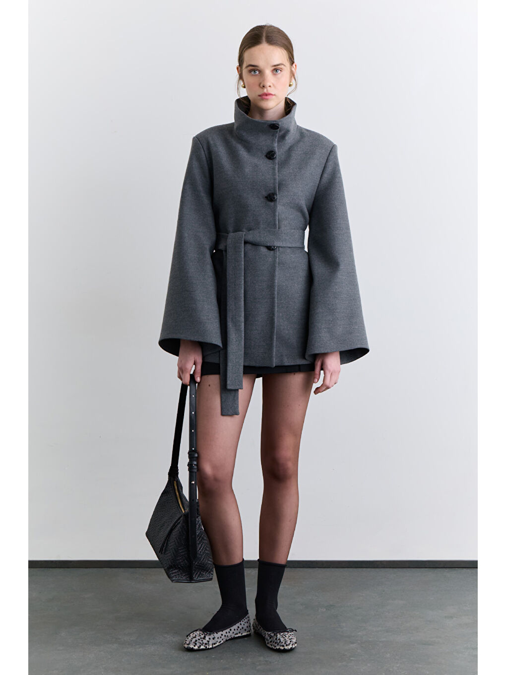 Geniş Kol Kuşaklı Ceket Gri-1