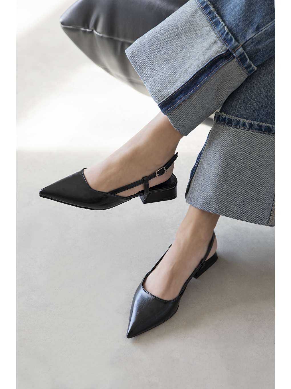 Chrest Kadın Topuklu Kırışık Deri  Ayakkabı Siyah