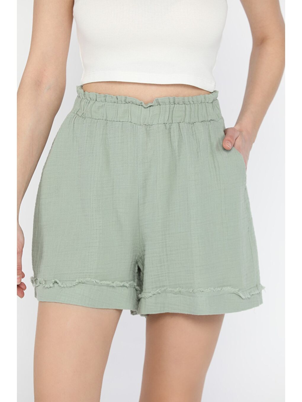 Yeşil Kadın Keten Şort-3