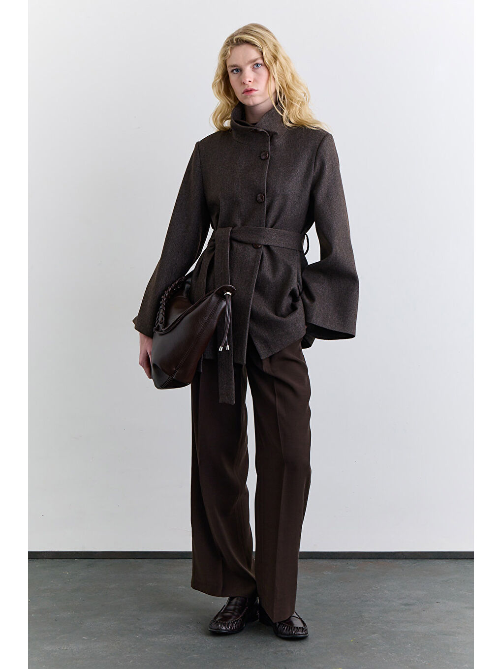 Bej Geniş Kol Kuşaklı Ceket Vizon-2