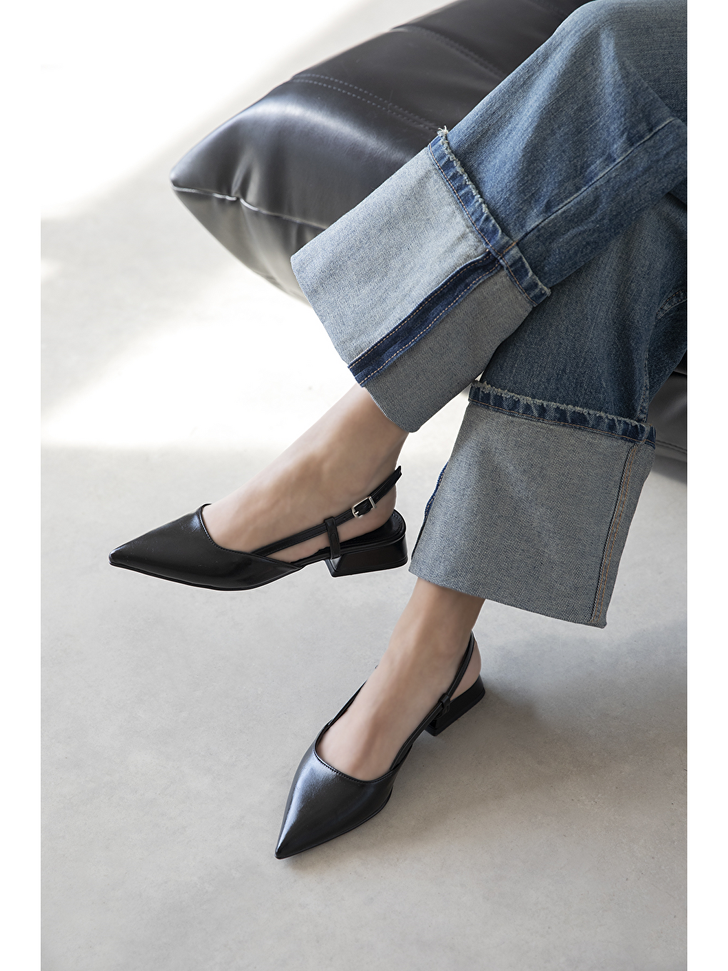 Chrest Kadın Topuklu Kırışık Deri  Ayakkabı Siyah-1