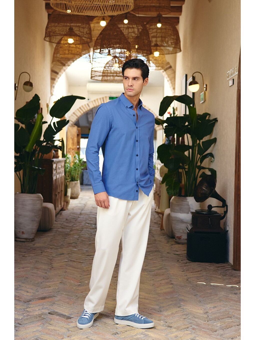 Mavi Turi Erkek Pamuk Gömlek Modern Slim Fit Keten Görünümlü Uzun Kol-3