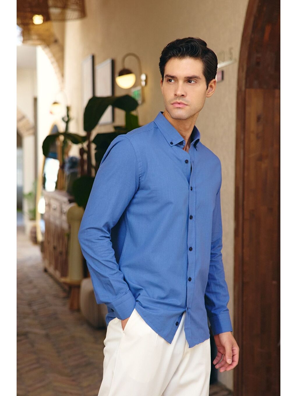 Mavi Turi Erkek Pamuk Gömlek Modern Slim Fit Keten Görünümlü Uzun Kol-4