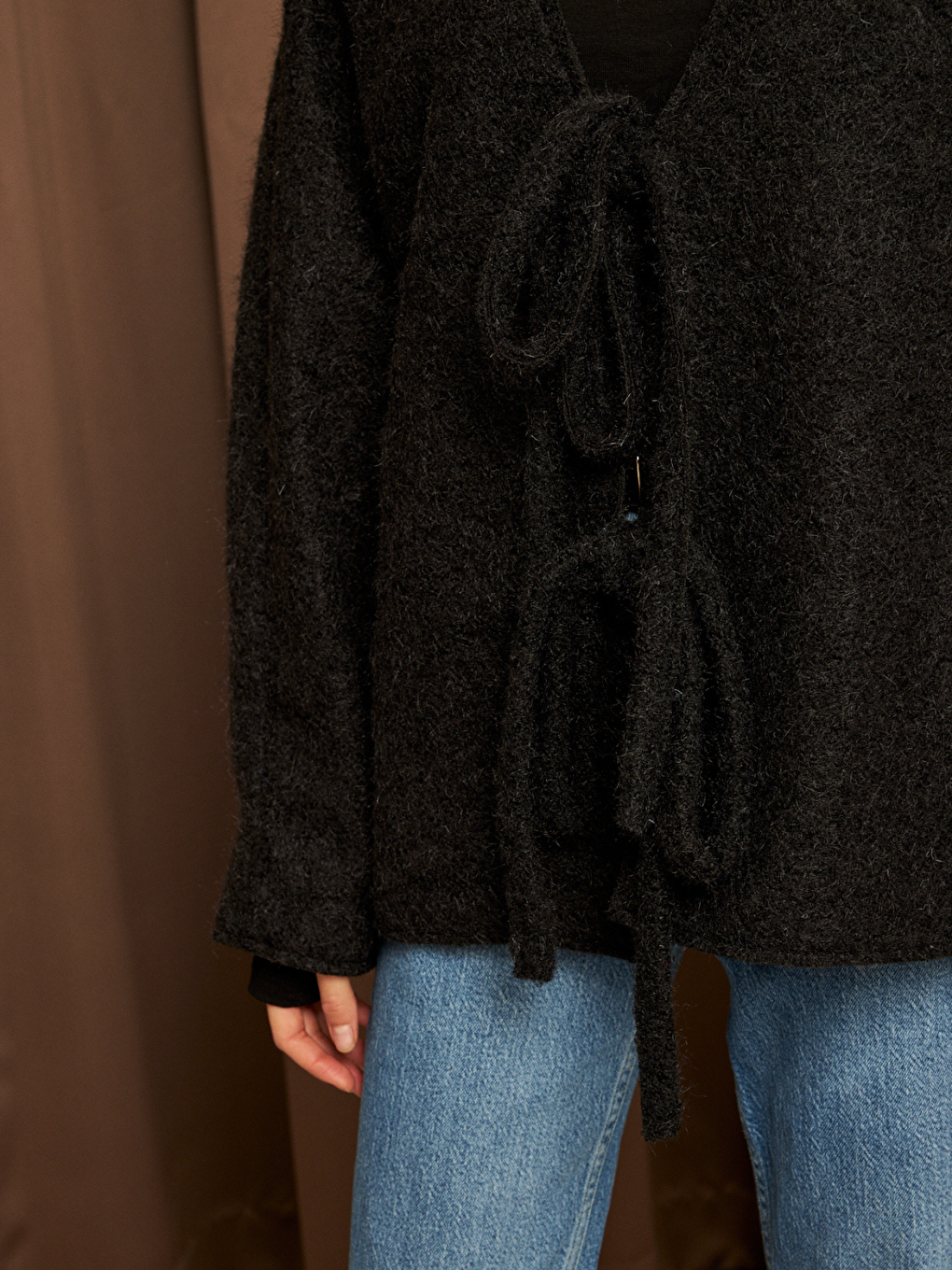 Kadın Siyah Bağcık Detaylı İthal Kaşe Ceket-7