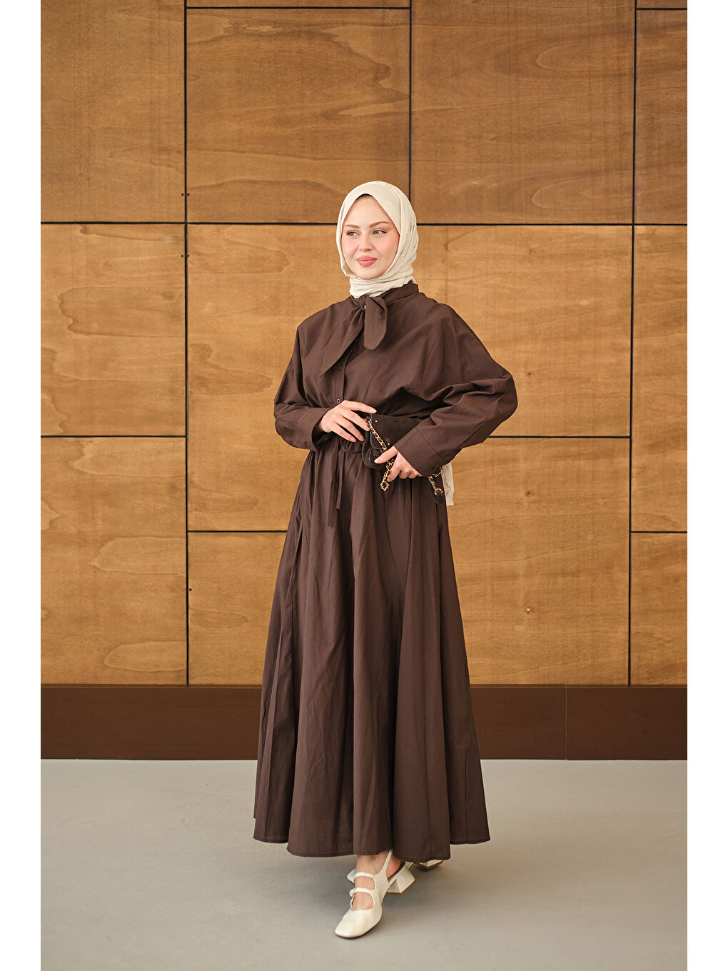 Kadın Fular Yaka Gömlekli Takım Kahverengi-4