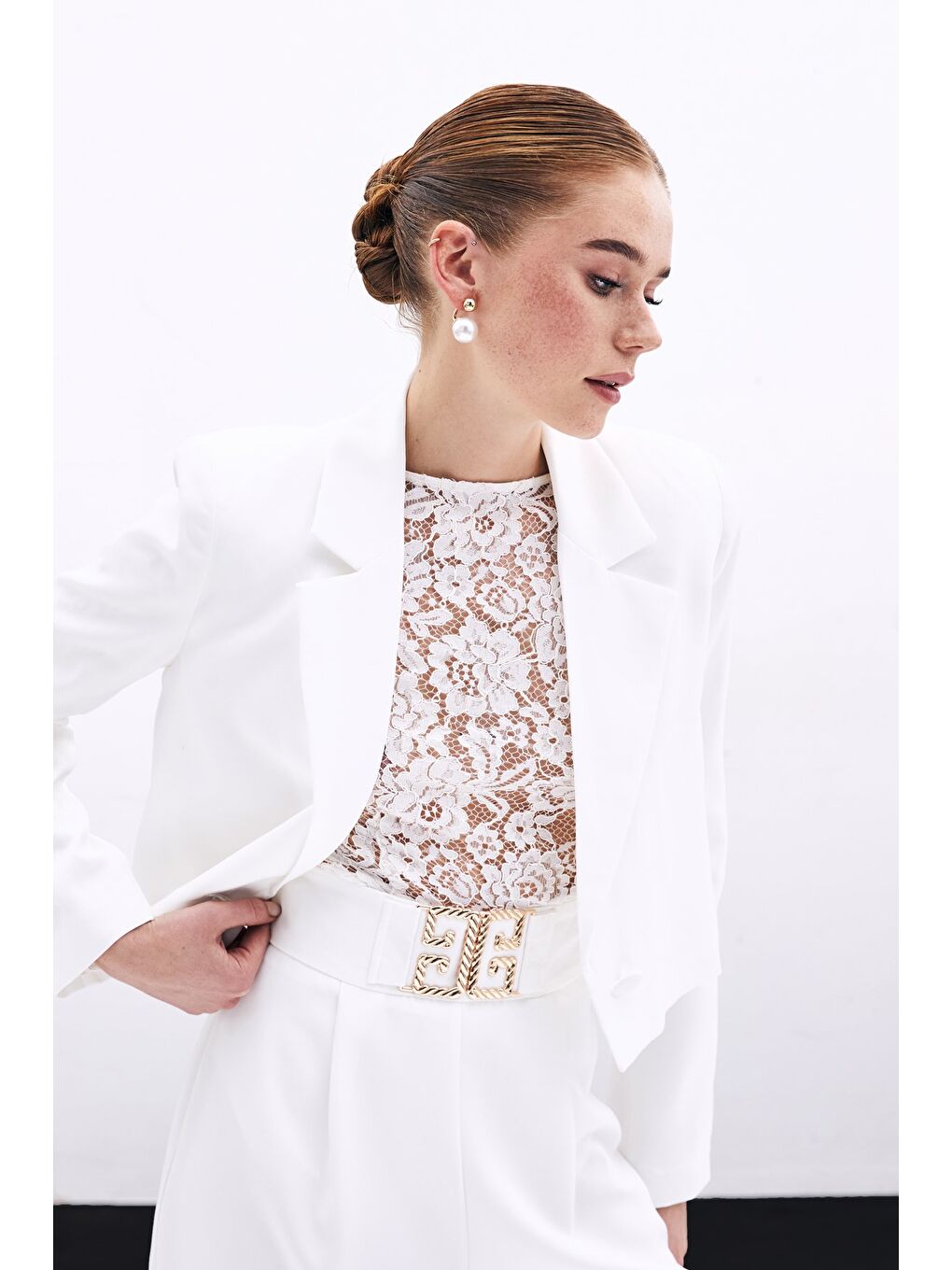 Kısa Krep Ceket - Ekru-2