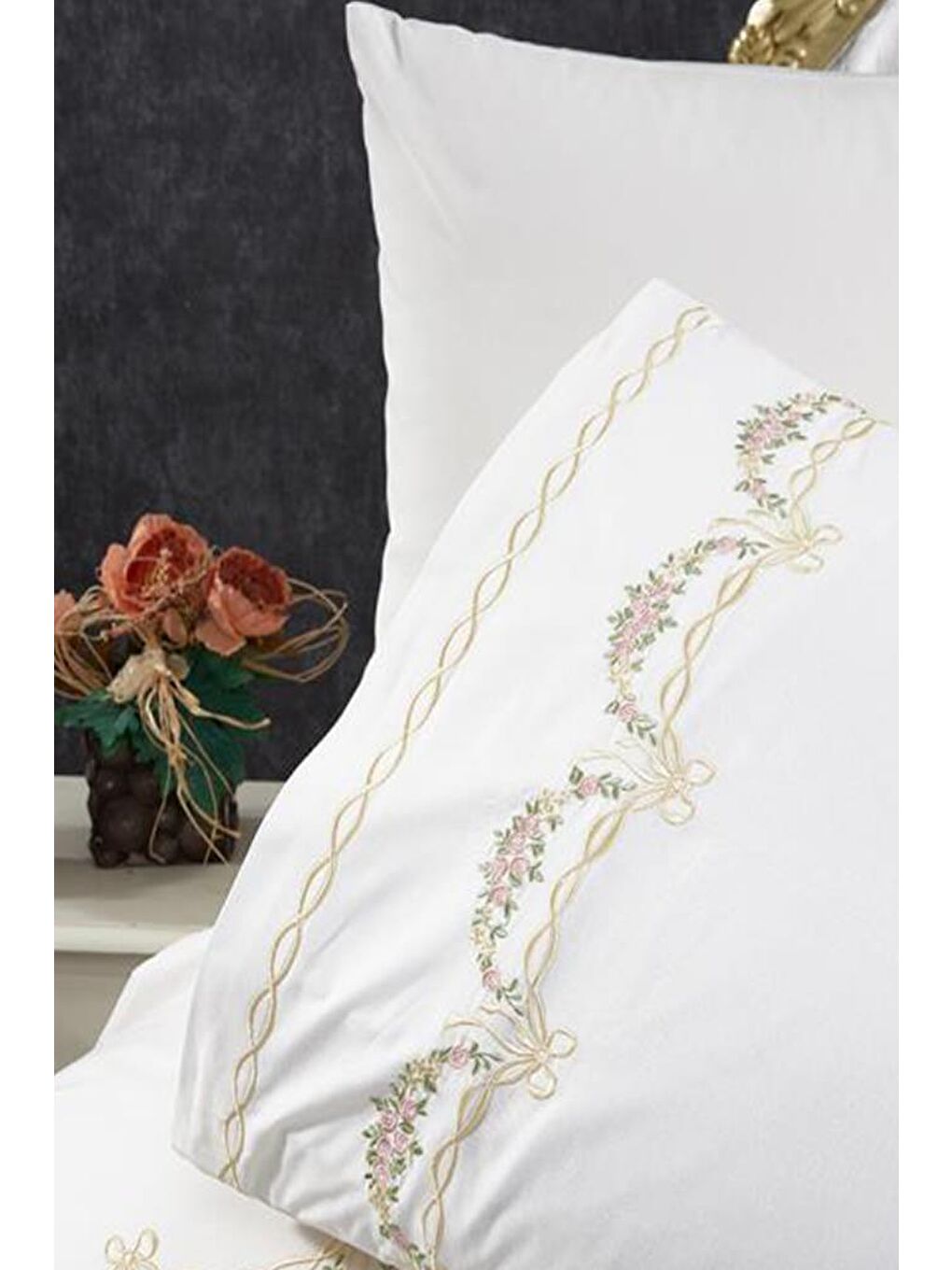 Karışık Yasmin Nakışlı 6 Parça Nevresim Takımı Krem-1