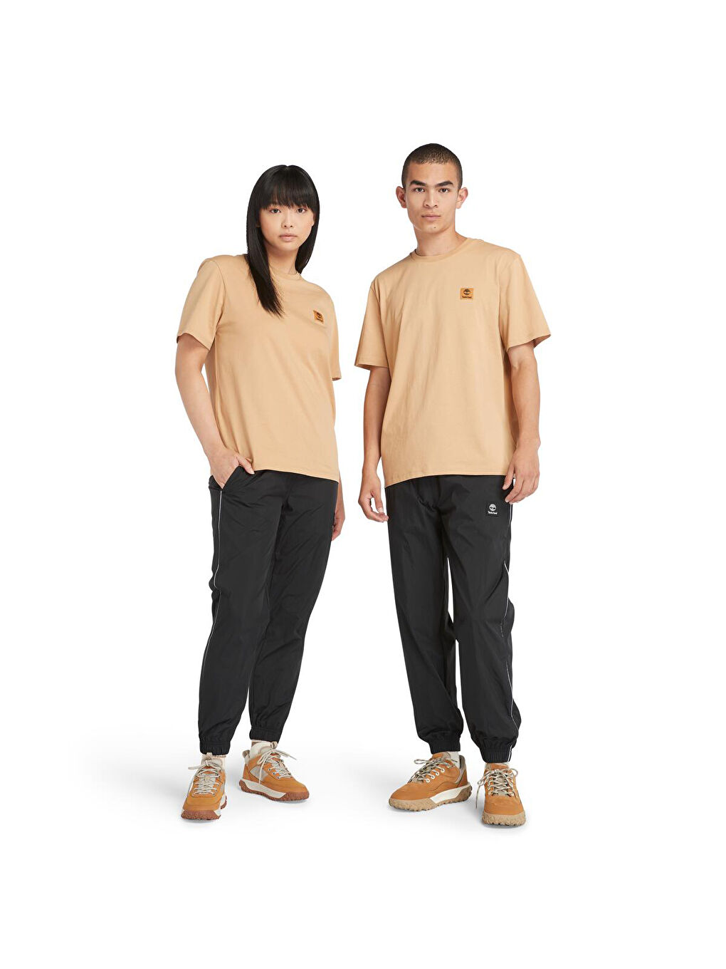 Woven Badge Erkek Sarı Yuvarlak Yaka Tişört-1