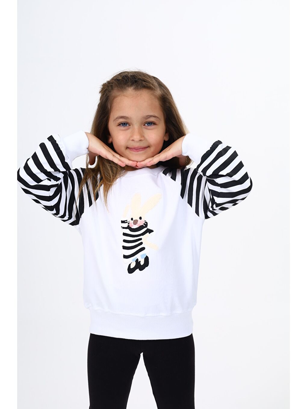 Beyaz Kız Çocuk Nakışlı Sweatshirt-1
