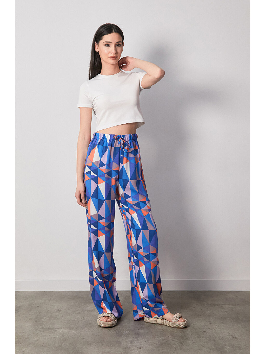 Mavi Üçgen Desenli Beli Lastikli Palazzo Pantolon