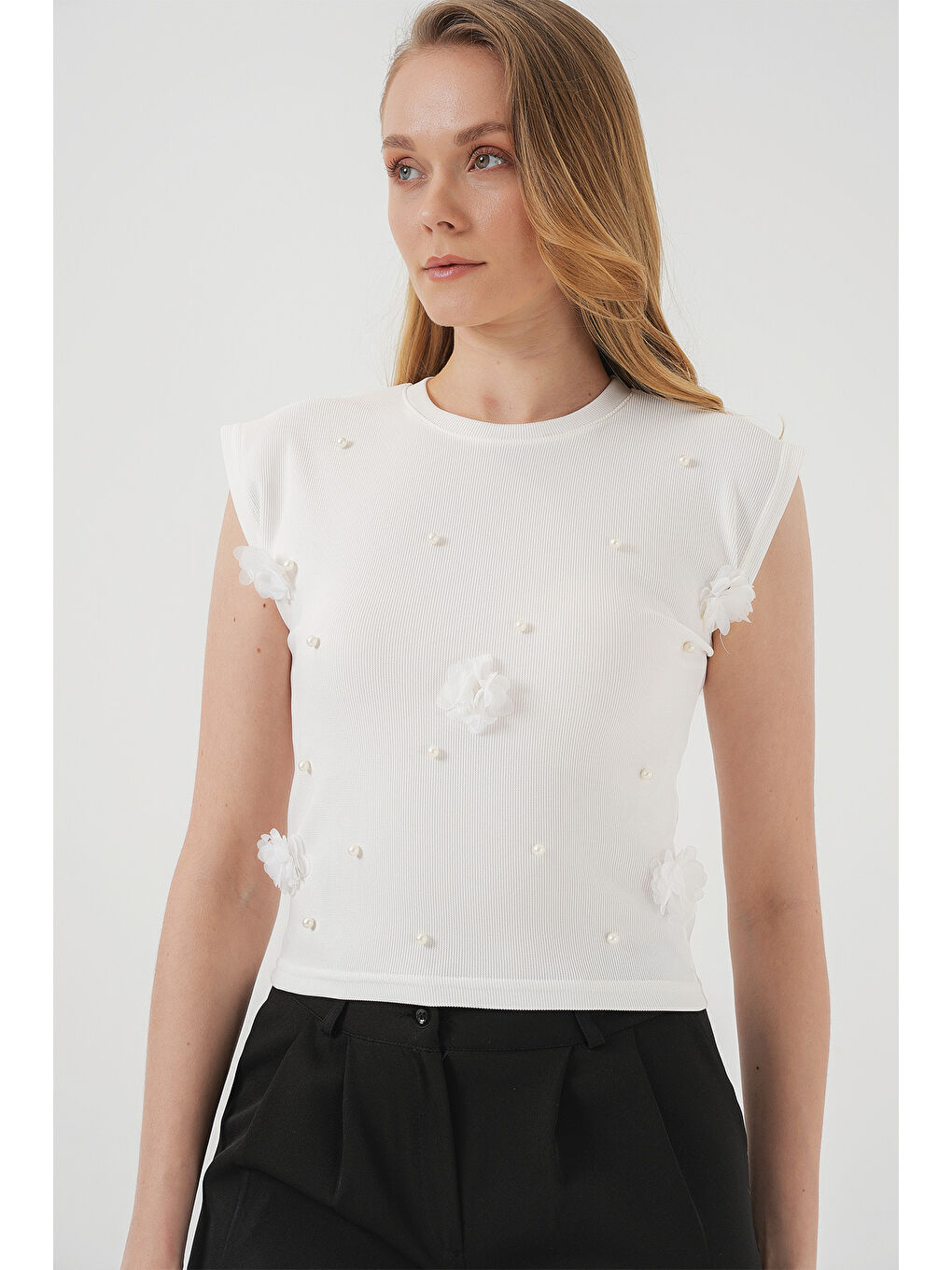 929 Kısa Kol Örme Bluz - Beyaz-2