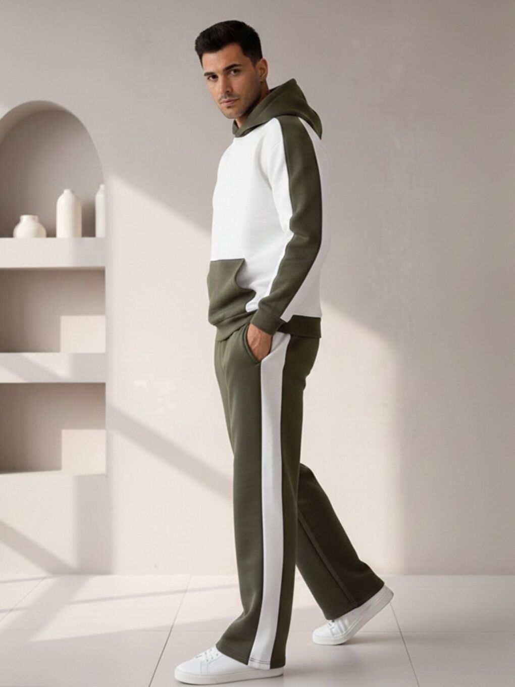 Erkek Haki Beyaz Bol Kalıp Alt Üst Yanı Şeritli Eşofman Takımı