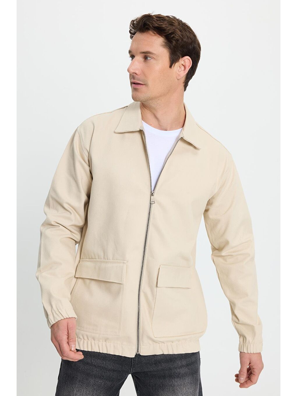 Bej Erkek Relax Fit Rahat Kesim Çift Cep Kapaklı Fermuarlı Beli Lastikli Düz Ceket-3