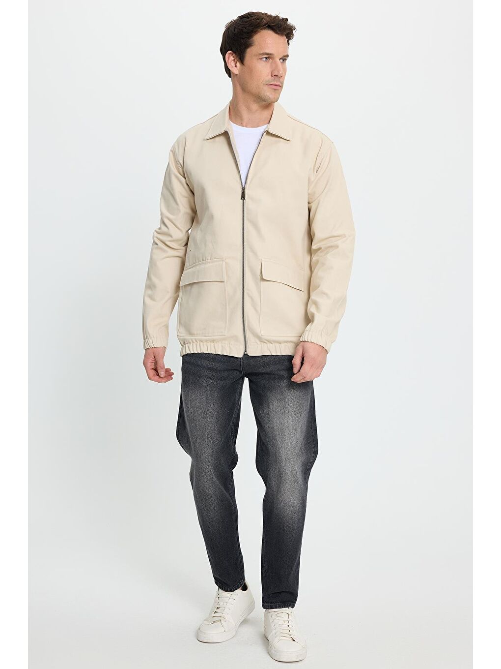 Bej Erkek Relax Fit Rahat Kesim Çift Cep Kapaklı Fermuarlı Beli Lastikli Düz Ceket-4