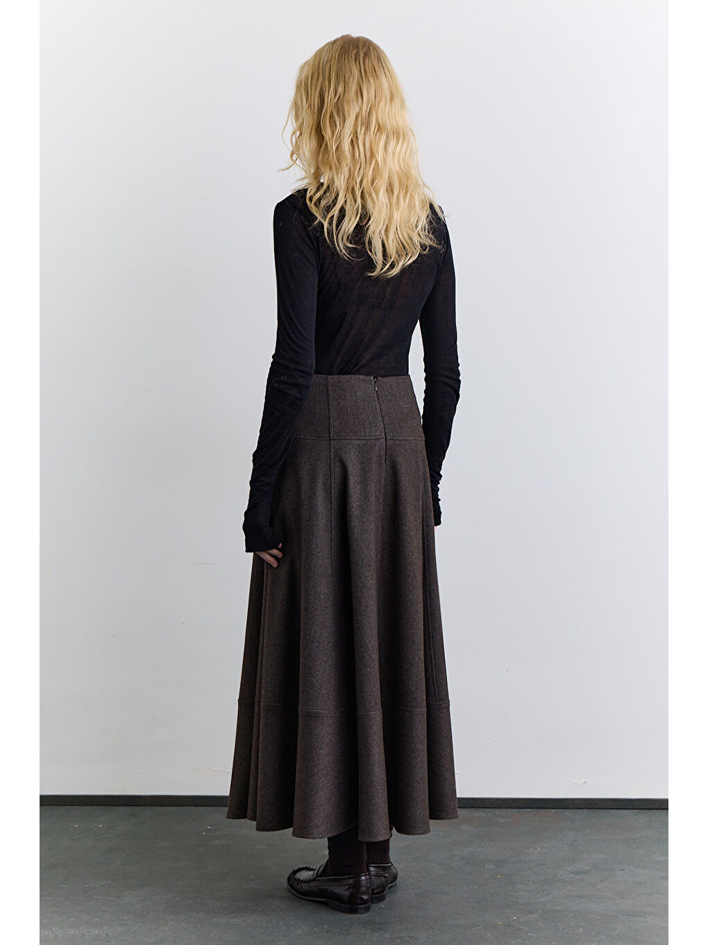 Bej Kup Detaylı Geniş Etek Vizon-1