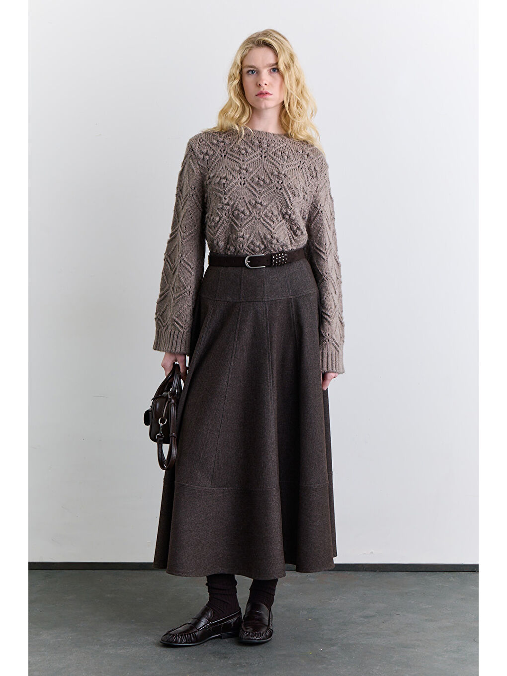 Bej Kup Detaylı Geniş Etek Vizon-3