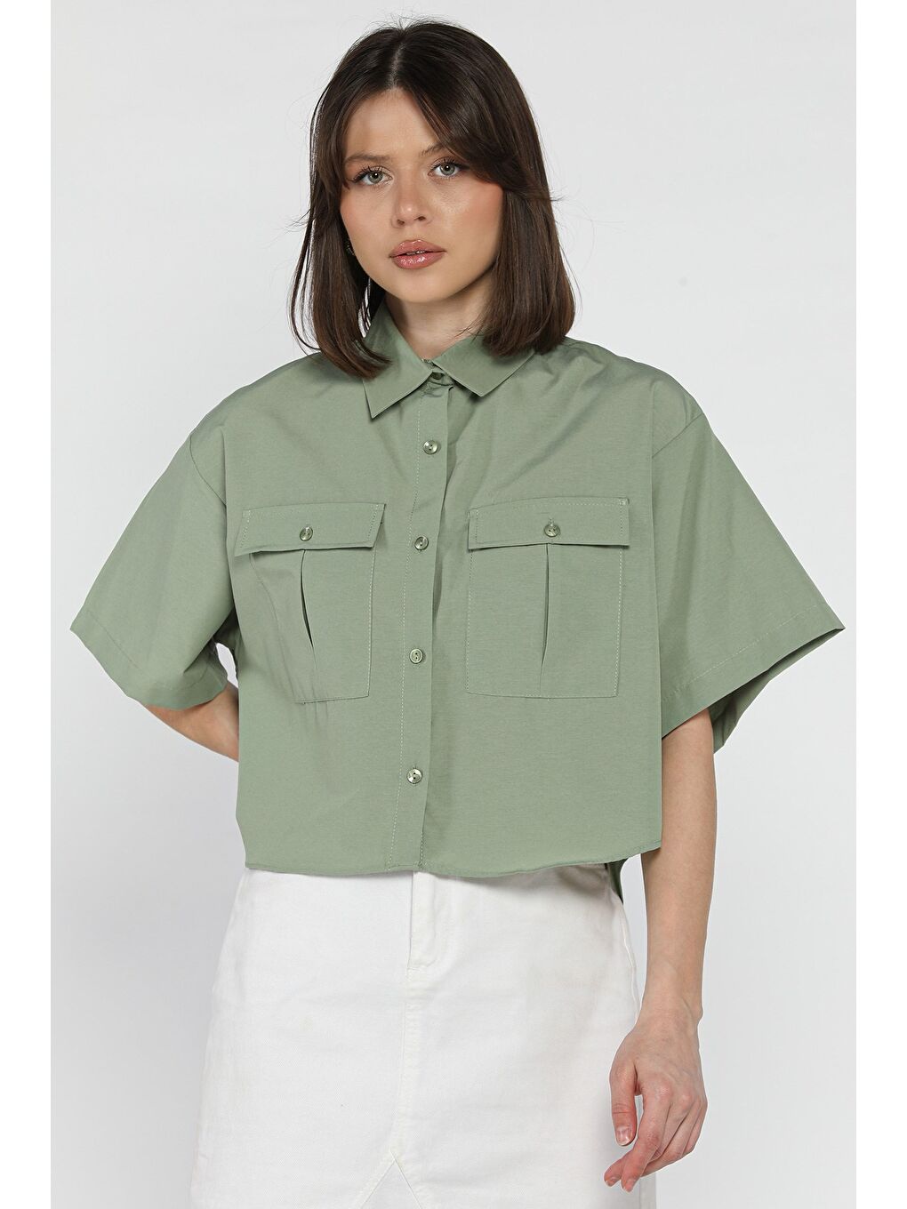 Haki Kadın Çift Cepli Kısa Kol Gömlek-1