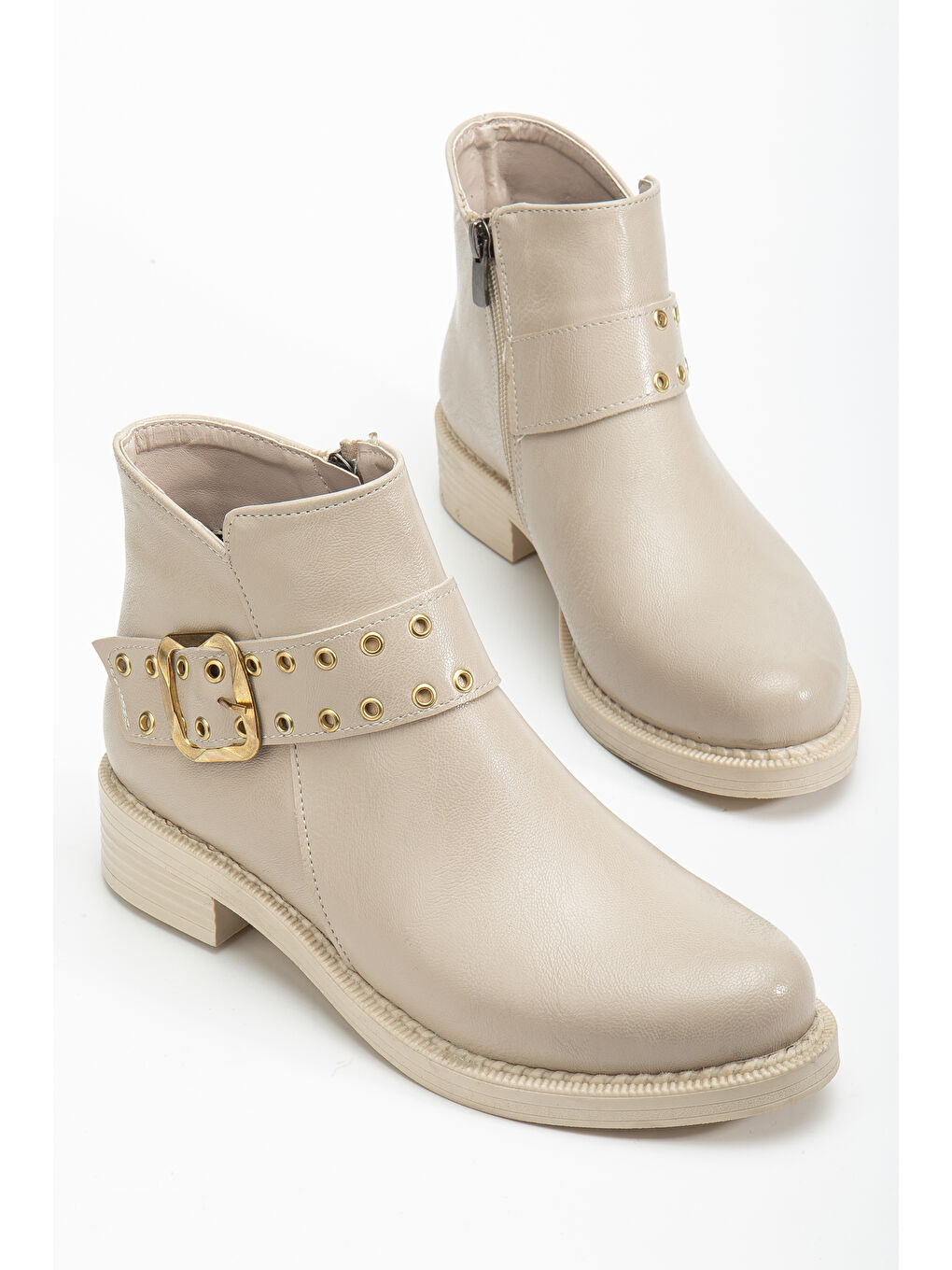 Kadın Bej Cilt Kalın Termo Taban Kemer Toka Detaylı Fermuarlı Bot-2