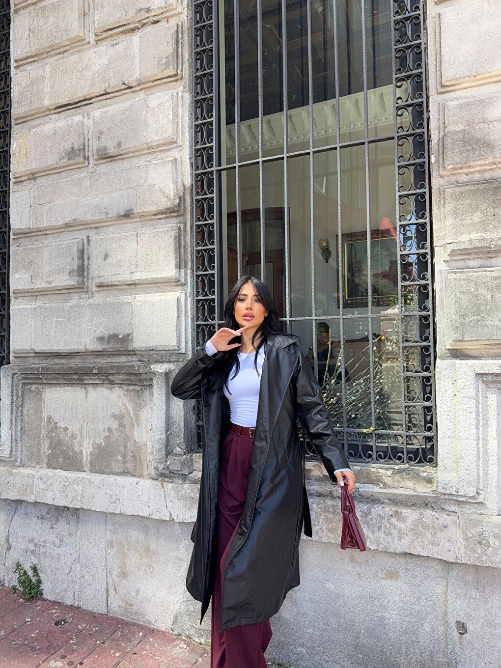 Siyah Kuşaklı Uzun Deri Pardösü-4