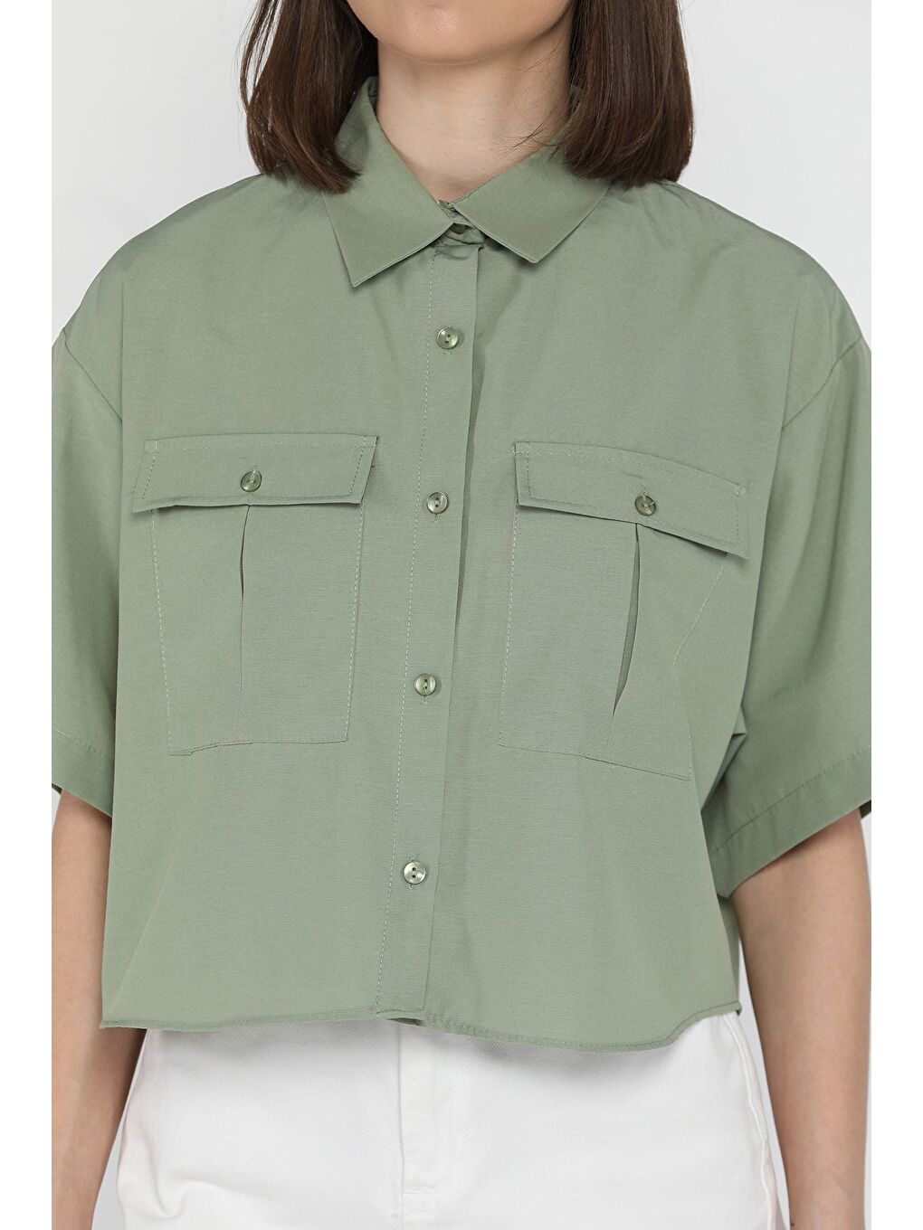 Haki Kadın Çift Cepli Kısa Kol Gömlek-3