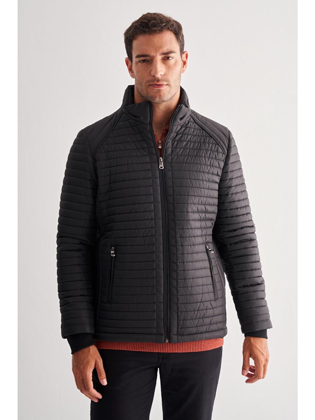 Siyah Dik Yaka Tam Astar Casual Slim Fit Kapitone Dolumlu Mont 1007255264