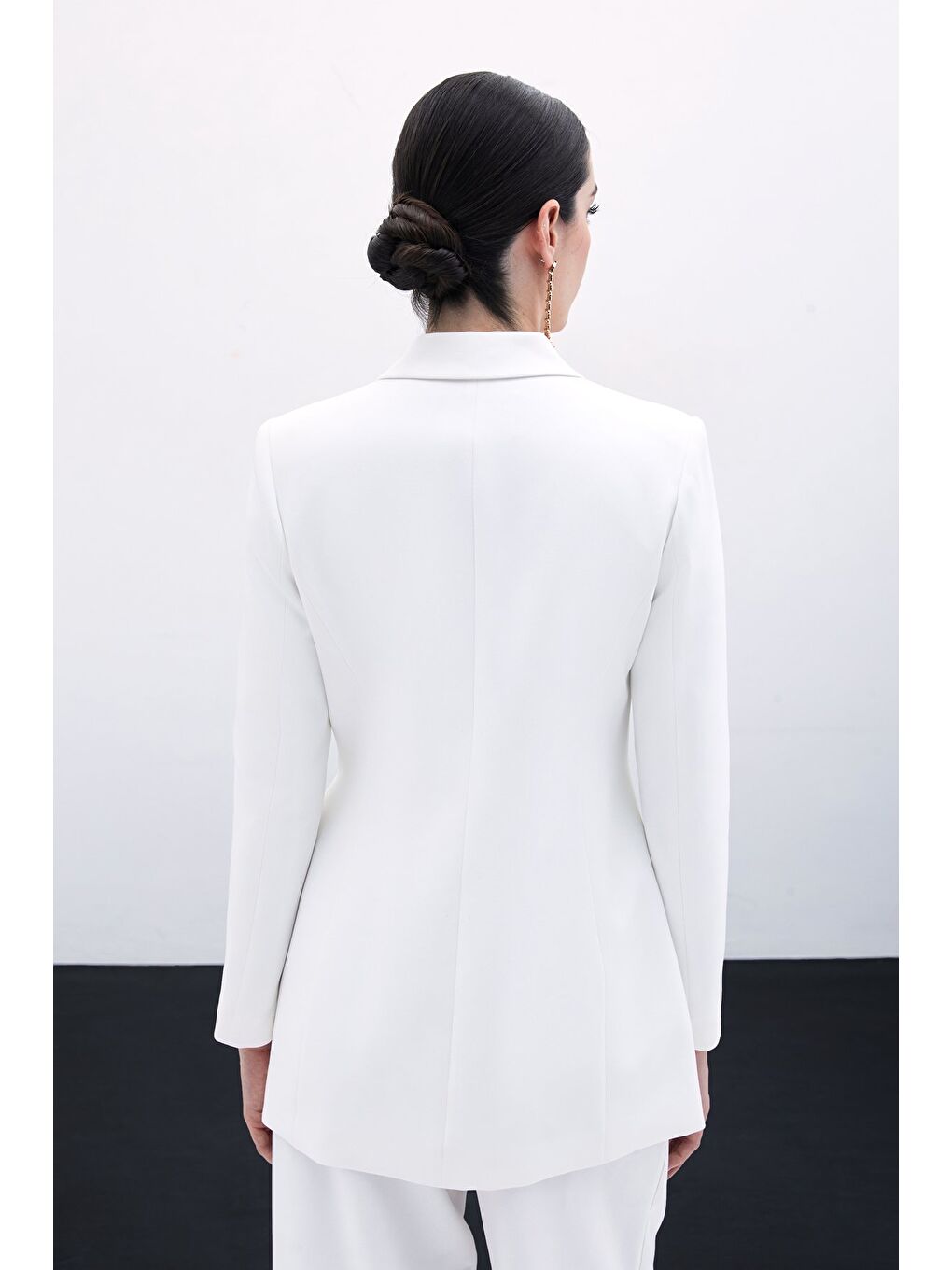 Kruvaze Yakalı Uzun Ceket - Ekru-6