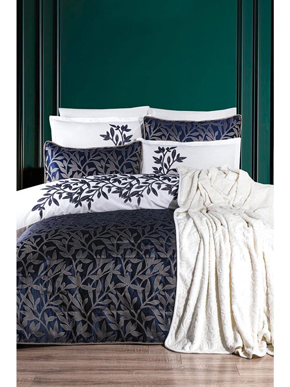 İris 10 Parça Çeyiz Seti Lacivert-1