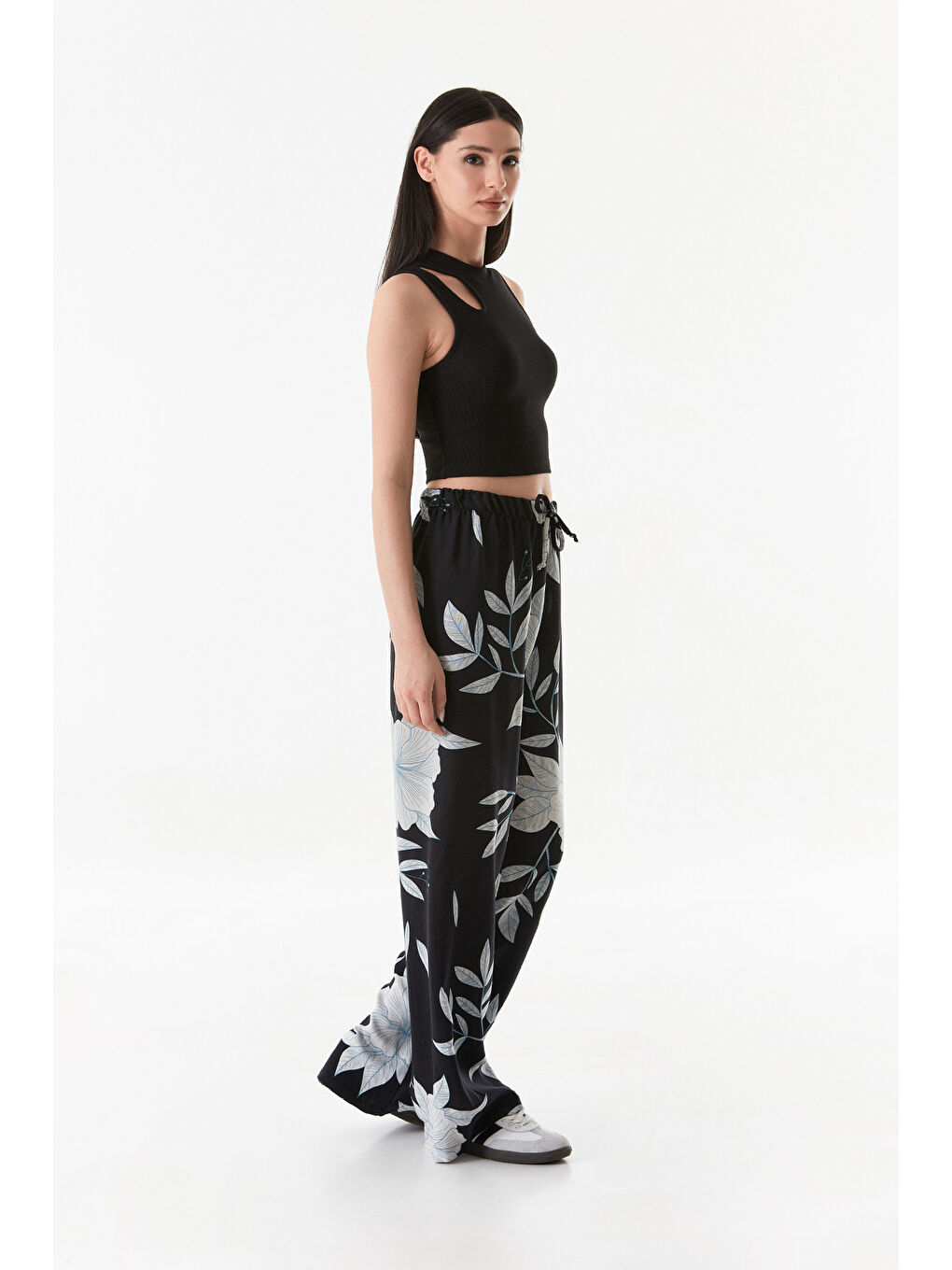 Ekru Üçgen Desenli Beli Lastikli Palazzo Pantolon-3