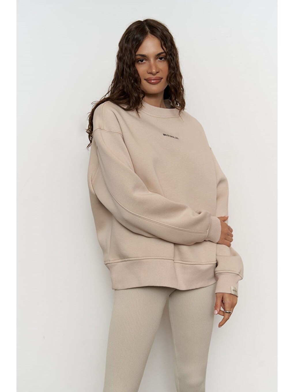 Beyaz Street Studios Kemik Oversize Sweatshirt-3