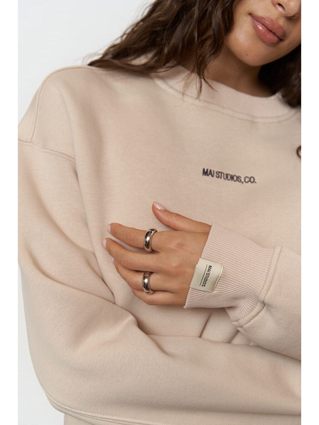 Beyaz Street Studios Kemik Oversize Sweatshirt-4